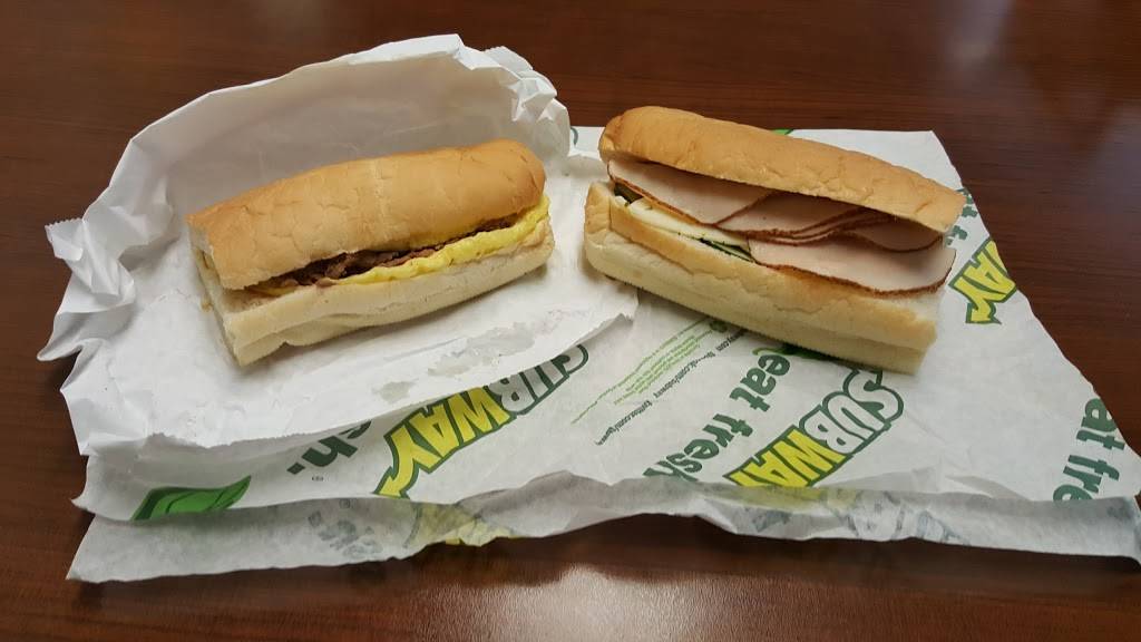 Subway Restaurants | restaurant | 9600 Fondren Rd Suite B 1, Houston, TX 77096, USA | 7137777744 OR +1 713-777-7744