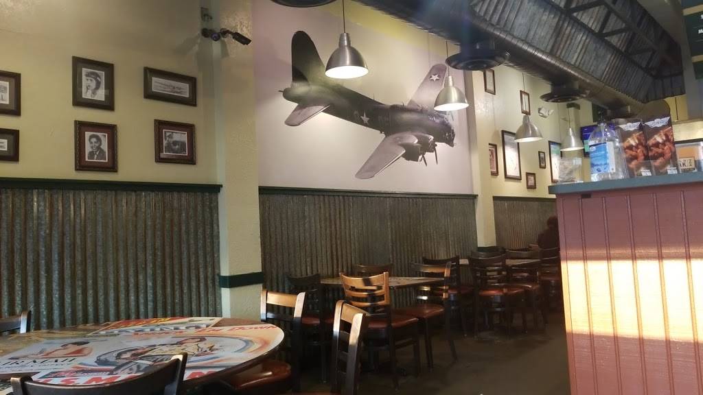 Wingstop | restaurant | 4300 Main St Ste 200, The Colony, TX 75056, USA | 9723700623 OR +1 972-370-0623