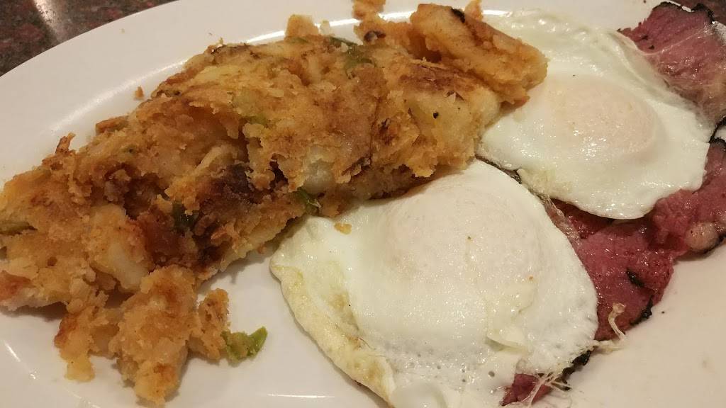 Lollipops Diner | restaurant | 15331 Cross Island Pkwy, Whitestone, NY 11357, USA | 7187464756 OR +1 718-746-4756