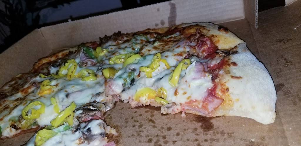 Motown Pizza | restaurant | 5202 US-31E, Westmoreland, TN 37186, USA | 6156447492 OR +1 615-644-7492