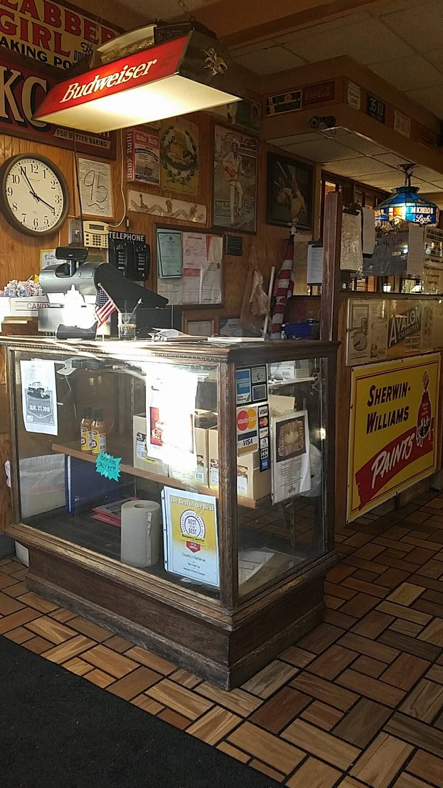 Countrys Barbecue - Prattville | meal takeaway | 130 N Memorial Dr, Prattville, AL 36067, USA | 3343616904 OR +1 334-361-6904