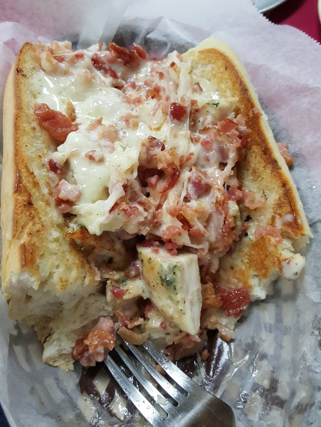 Marias Pizza Peru | restaurant | 1819 4th St, Peru, IL 61354, USA | 8152236969 OR +1 815-223-6969