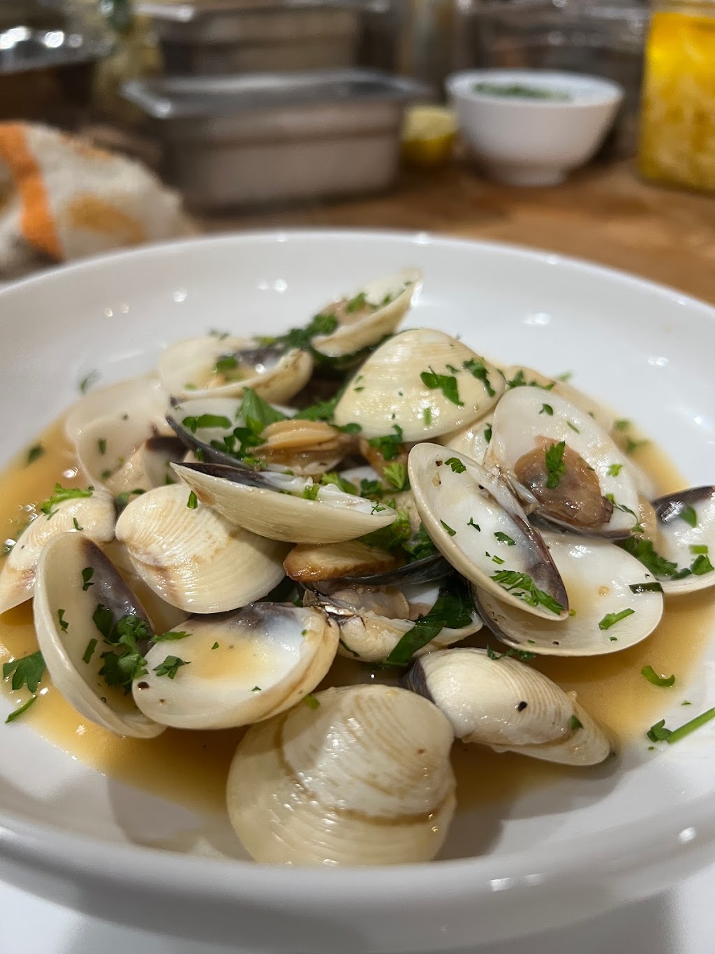 Amy’s Bistro | restaurant | 653 US-22, Whitehouse Station, NJ 08889, USA | 9089234873 OR +1 908-923-4873