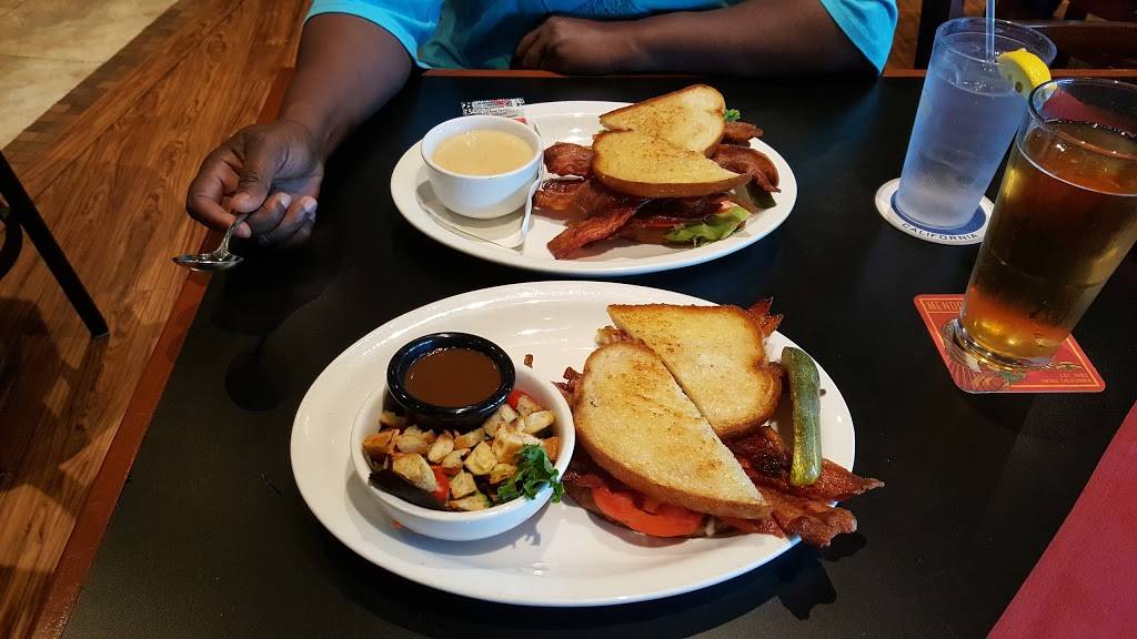 Behind the Plate ClubHouse Grill | restaurant | 528 Center Ave, Martinez, CA 94553, USA | 9259576908 OR +1 925-957-6908