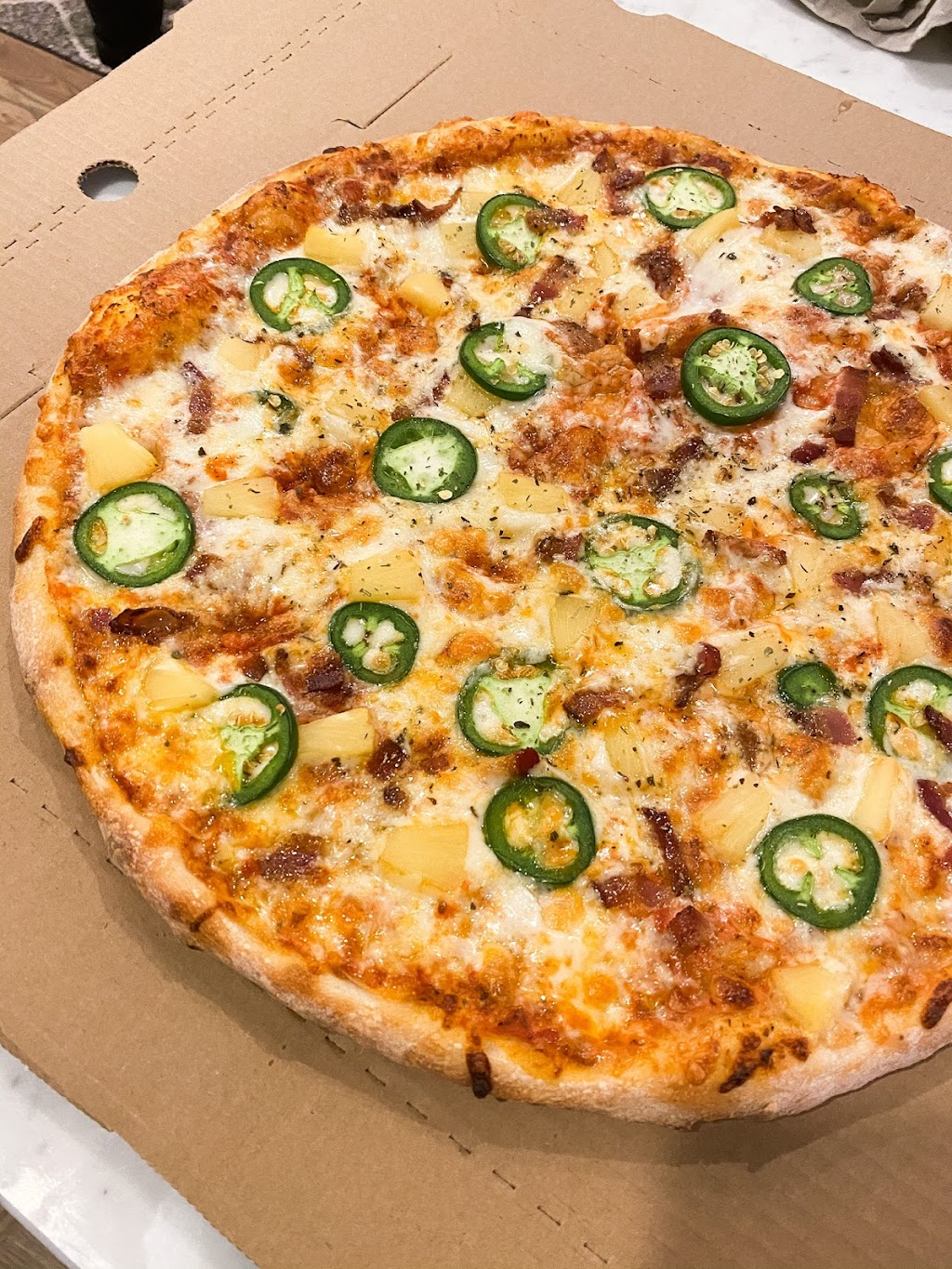 Hometeam Pizza | restaurant | 4611 Alabama Ave, Nashville, TN 37209, USA | 6159206968 OR +1 615-920-6968