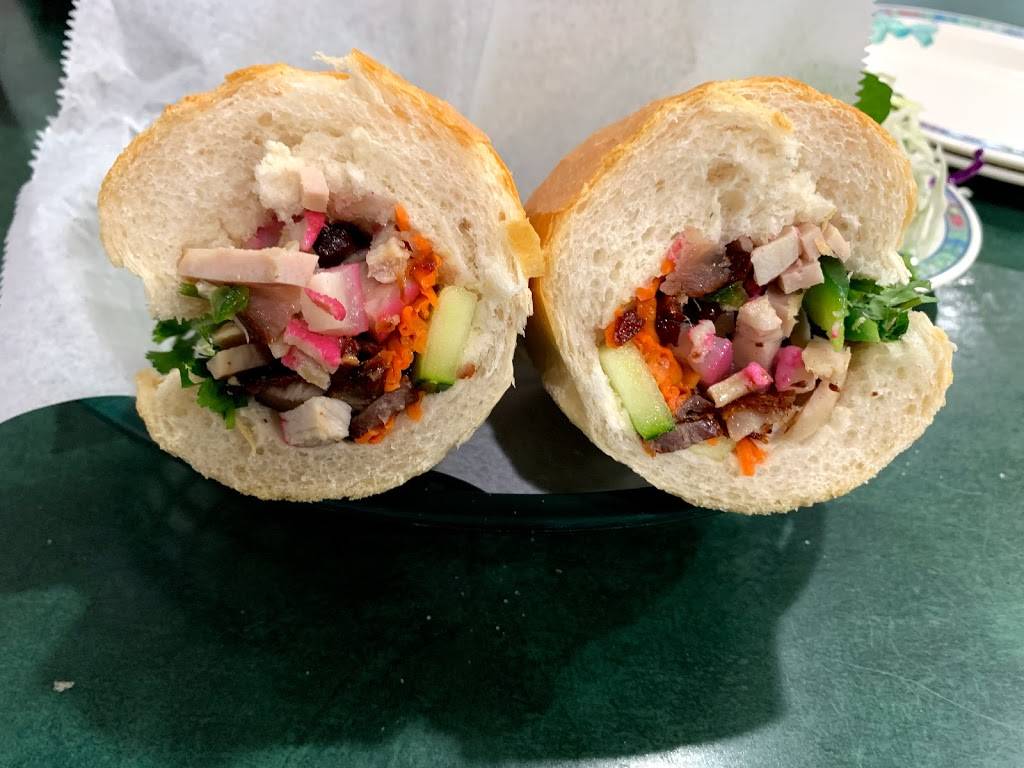 Tay Ho | restaurant | 302 University Ave W # 100, St Paul, MN 55103, USA | 6512287216 OR +1 651-228-7216