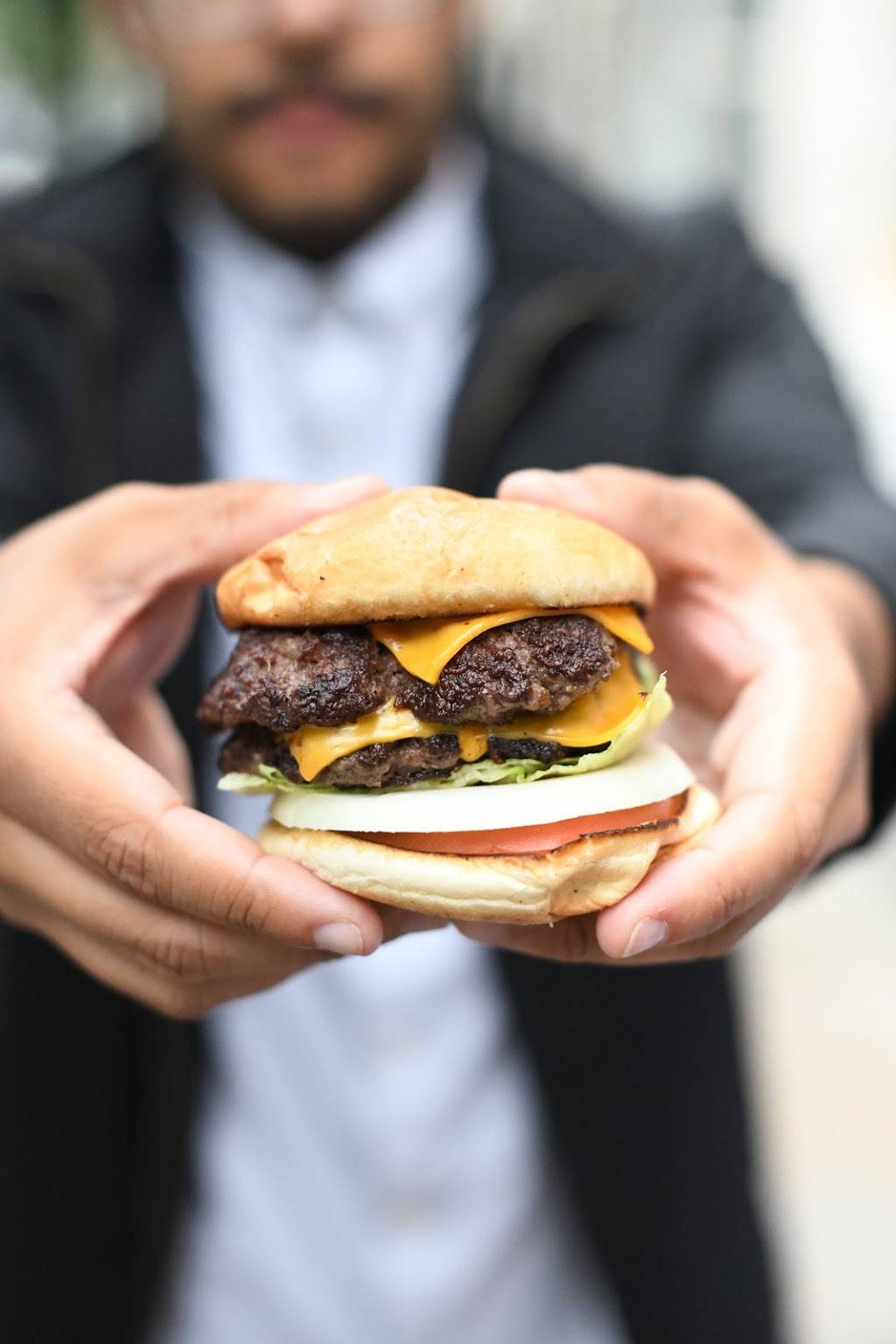 Flip Sigi | restaurant | 525 Hudson St, New York, NY 10014, USA | 8333547744 OR +1 833-354-7744