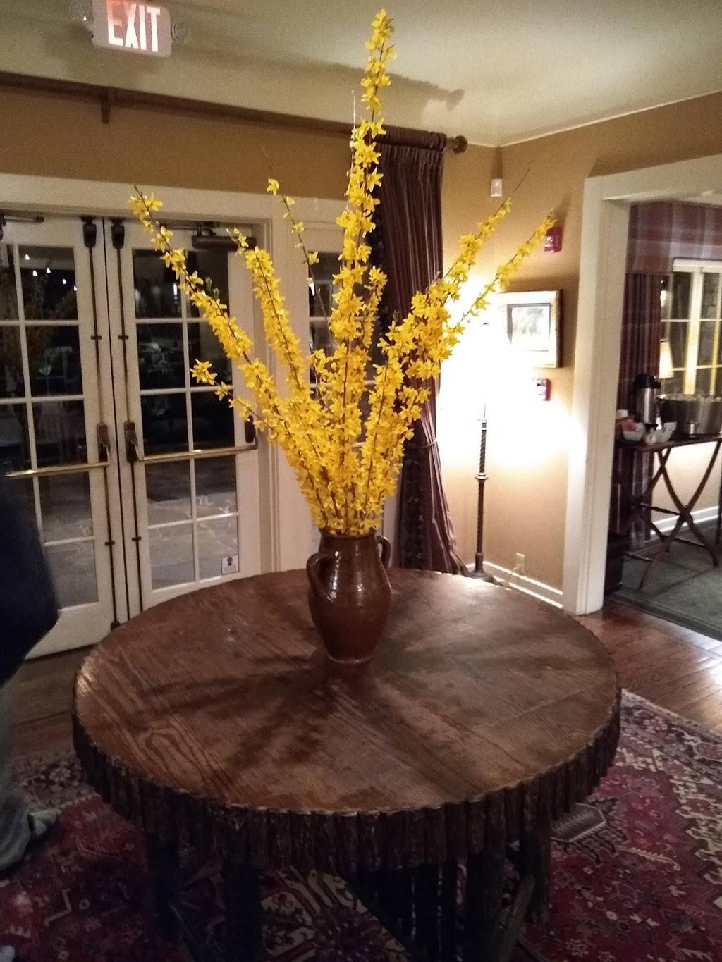 The Restaurant at RT Lodge | restaurant | 1406 Wilkinson Pike, Maryville, TN 37803, USA | 8659819800 OR +1 865-981-9800