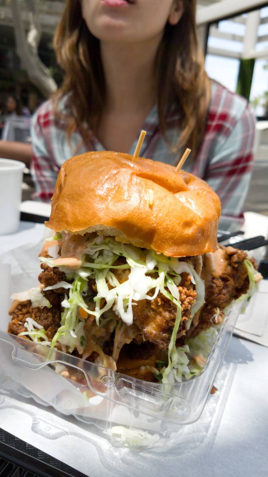 Two Birds | restaurant | 2222 Michelson Dr, Irvine, CA 92612, USA | 9499320420 OR +1 949-932-0420