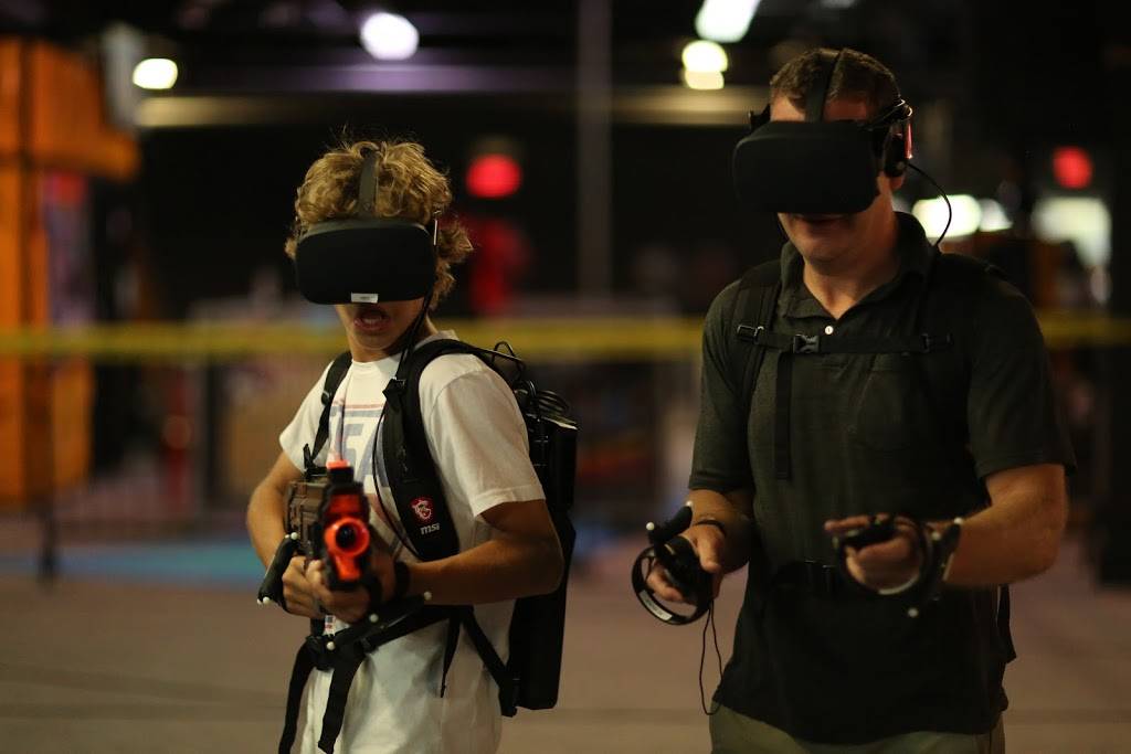 Dezerland Park Miami | restaurant | 14401 NE 19th Ave, North Miami, FL 33181, USA | 7865905000 OR +1 786-590-5000