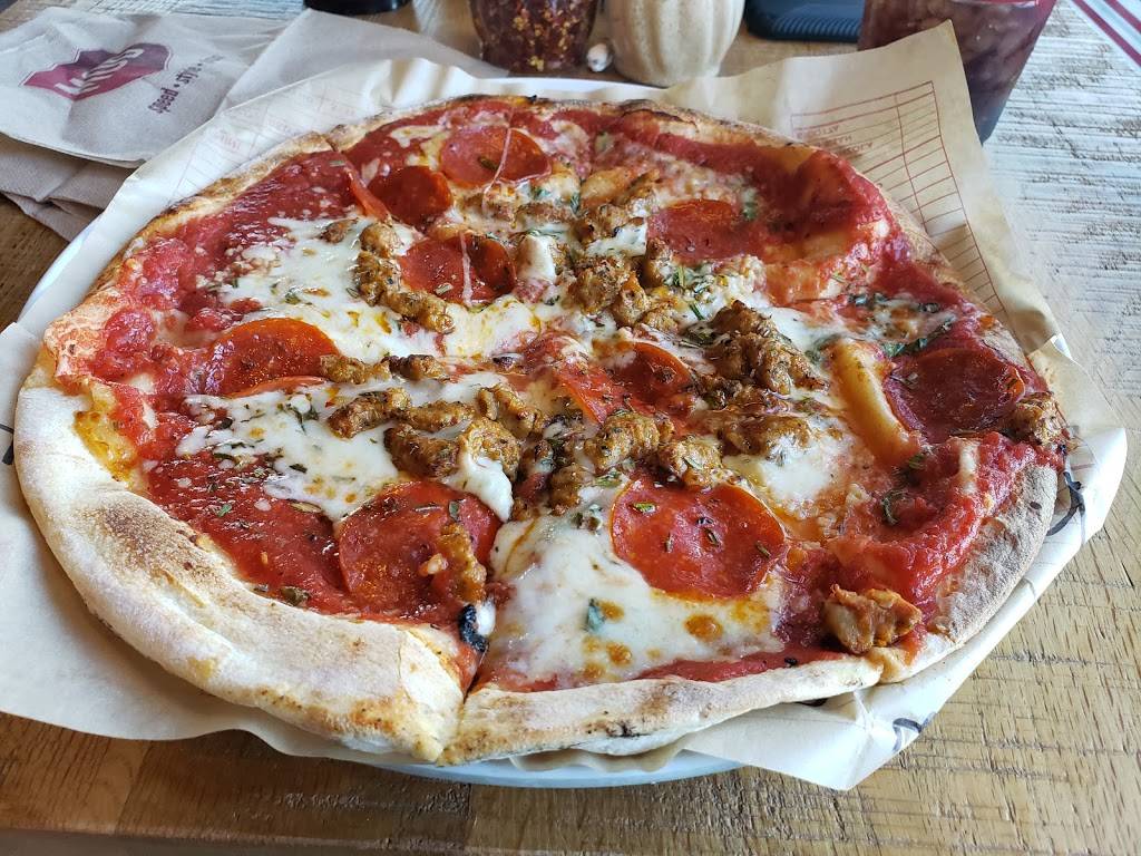 MOD Pizza | restaurant | 830 W Warner Rd, Gilbert, AZ 85233, USA | 6023135666 OR +1 602-313-5666