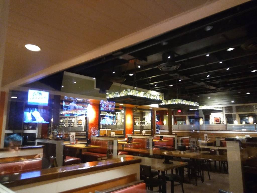 Chilis Grill & Bar | meal takeaway | 1177 Nimmo Pkwy, Virginia Beach, VA 23456, USA | 7574301669 OR +1 757-430-1669