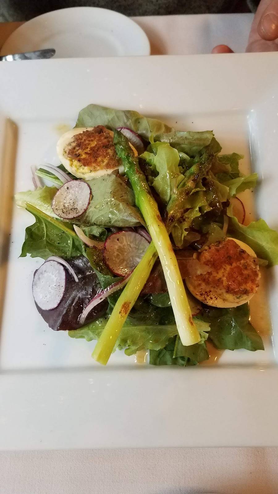 Burning Tree Restaurant | restaurant | 69 Otter Creek Dr, Otter Creek, ME 04660, USA | 2072889331 OR +1 207-288-9331