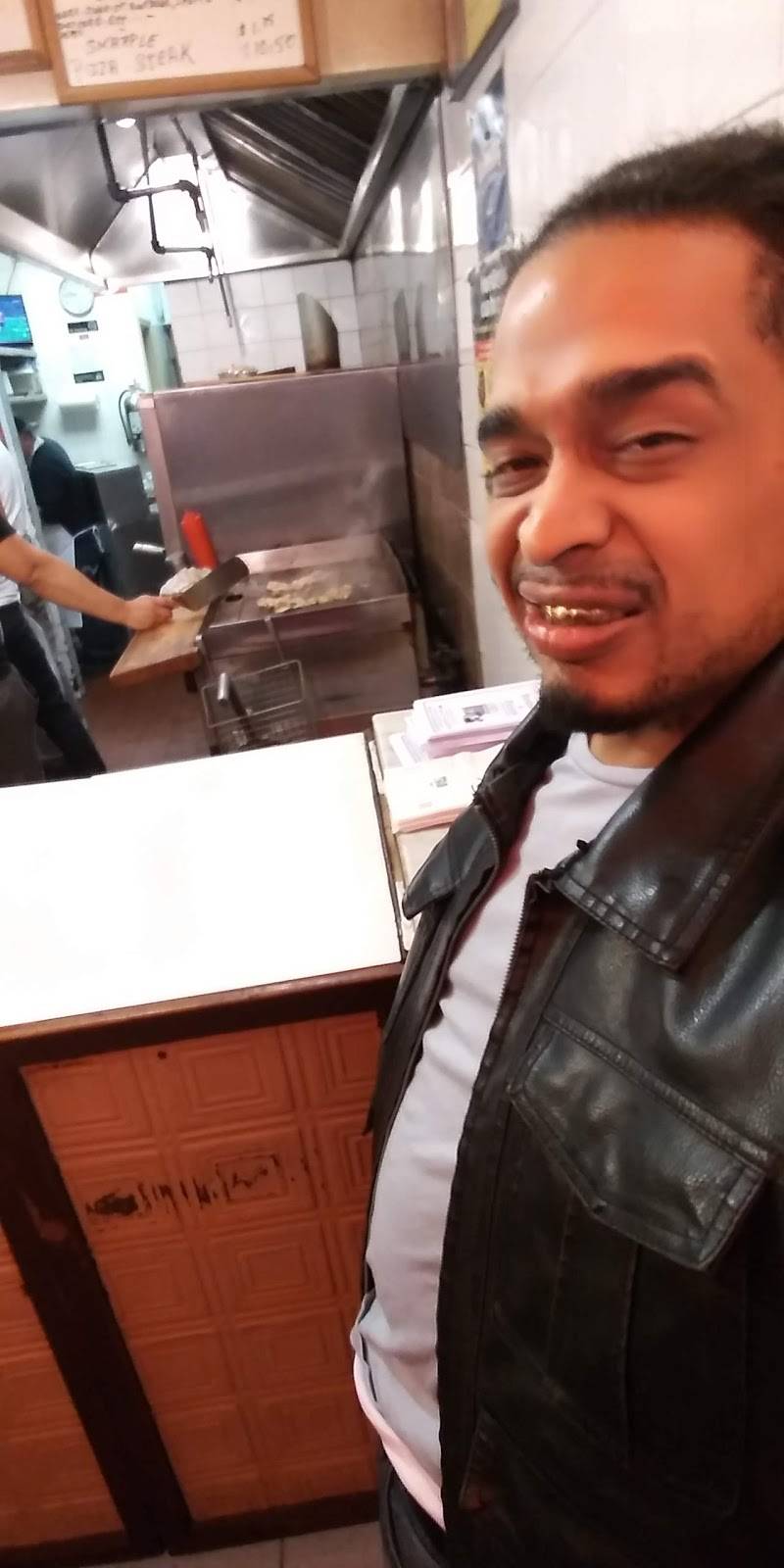 Philadelphia Grille | restaurant | 10004 4th Ave, Brooklyn, NY 11209, USA | 7182380747 OR +1 718-238-0747