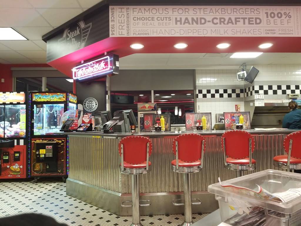 Steak n Shake | restaurant | 8950 Colonial Center Dr, Fort Myers, FL 33905, USA | 2399310090 OR +1 239-931-0090