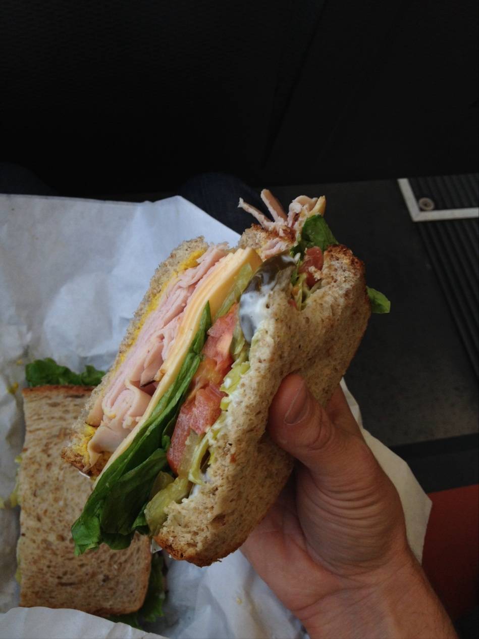 Lucca’s Foods Deli & Wine Shop | meal takeaway | 1899 Irving St, San Francisco, CA 94122, USA | 4156643870 OR +1 415-664-3870