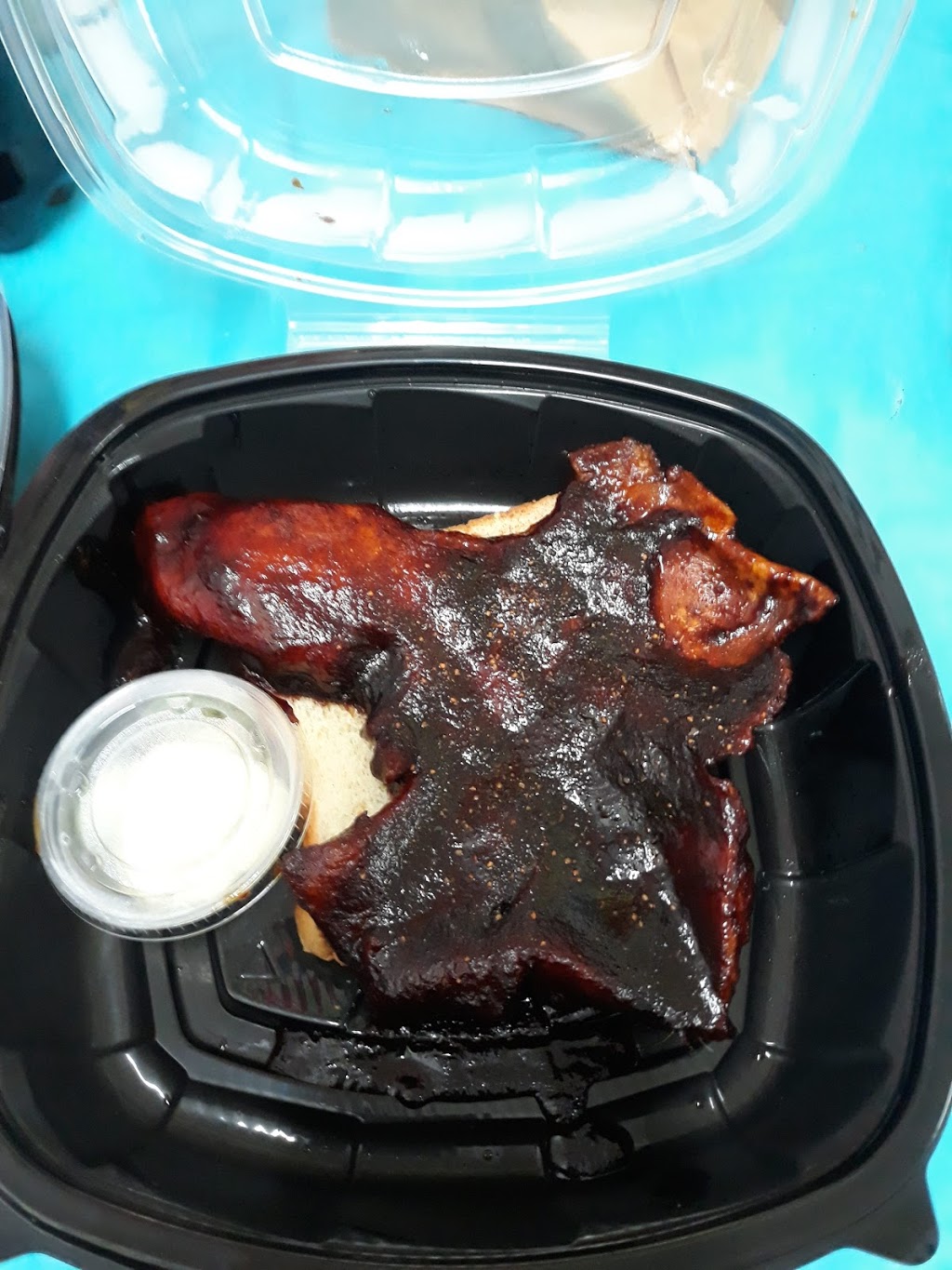 BEAST Southern Kitchen & BBQ | restaurant | 1280 Columbia Center, Columbia, IL 62236, USA | 6187192384 OR +1 618-719-2384