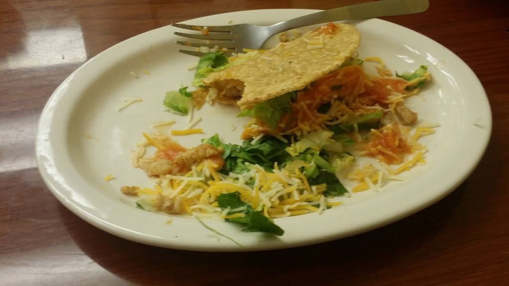 Normas Casa De Tacos | restaurant | 8051 Market St #7, Youngstown, OH 44512, USA | 3309657461 OR +1 330-965-7461