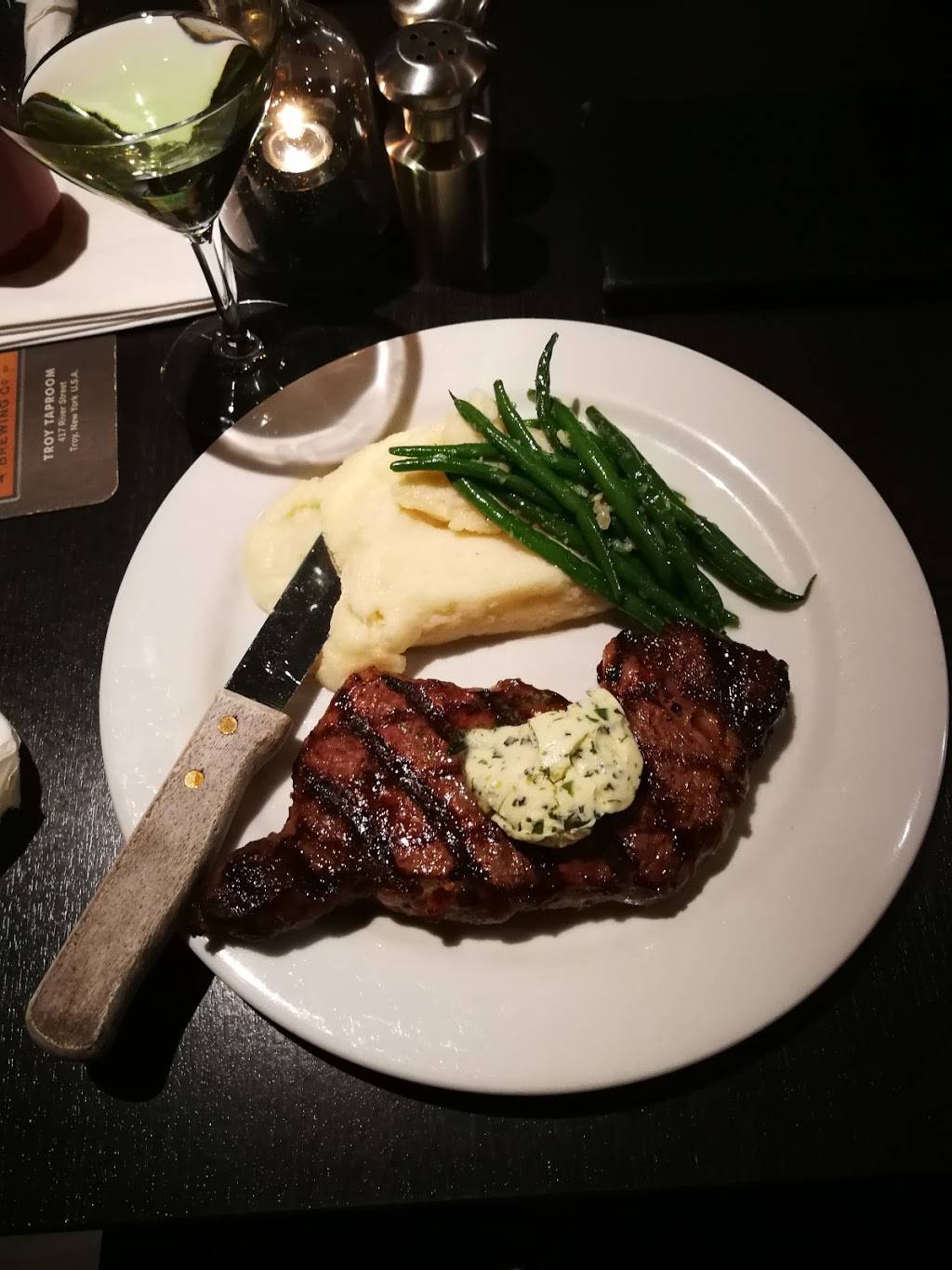 The Well Restaurant + Bar | restaurant | 312 Main St, Great Barrington, MA 01230, USA | 4135283651 OR +1 413-528-3651