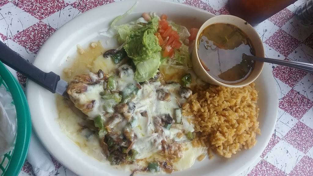 Mi Casa Mexican Cafe LLC | restaurant | 1601 1st St, Palacios, TX 77465, USA | 3619726024 OR +1 361-972-6024