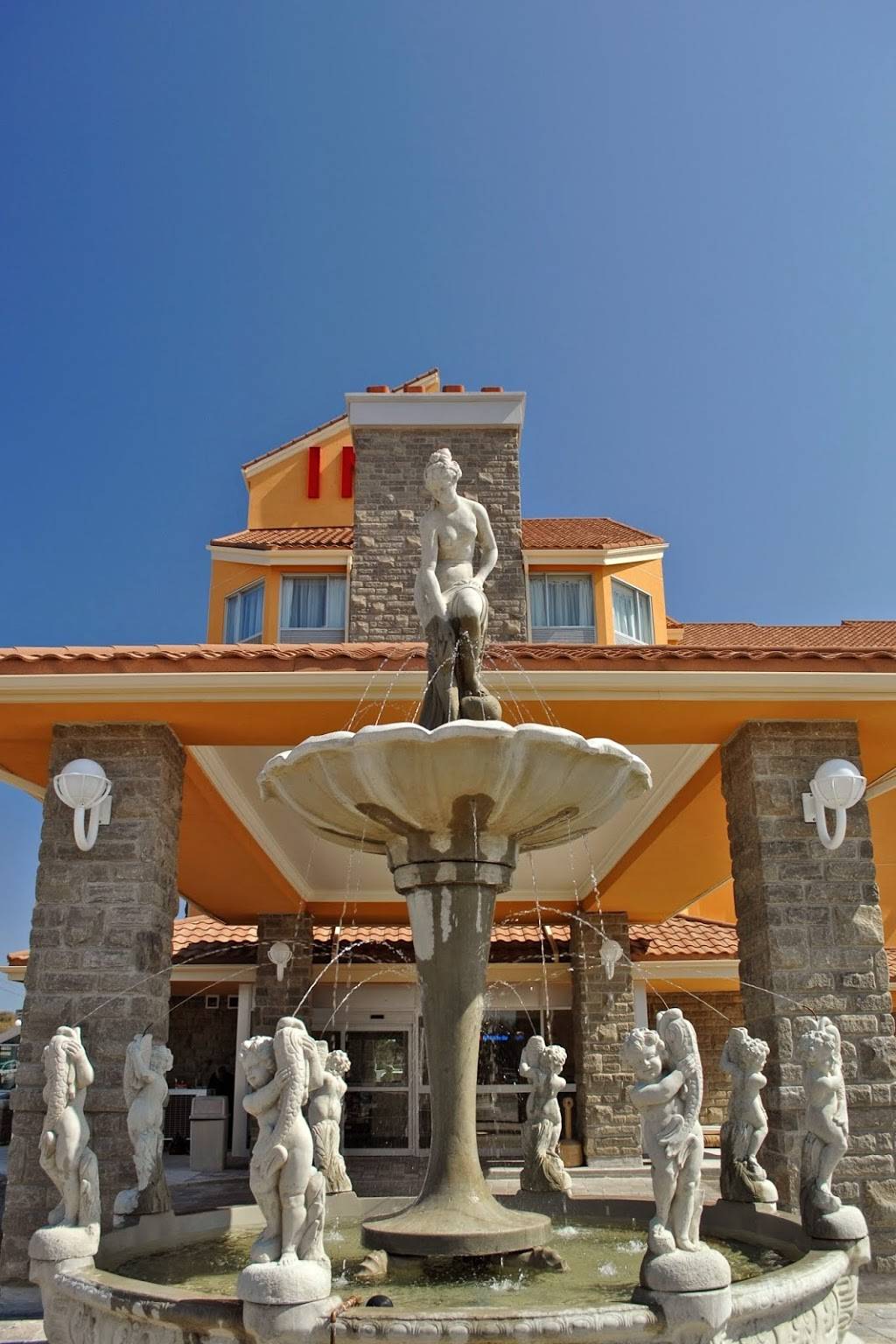 Scarpaccio Ristorante Grill and Wine bar | restaurant | 81 Hart Dr, Barrie, ON L4N 5M3, Canada | 7057972506 OR +1 705-797-2506