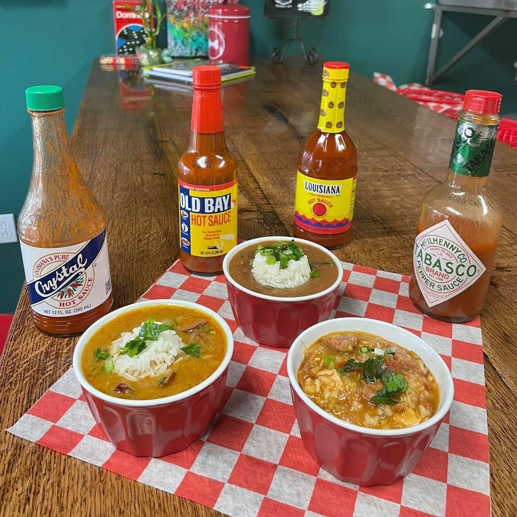 Gumbo Stop Cafe | restaurant | 210 11th St, Huntington, WV 25701, USA | 3046542240 OR +1 304-654-2240