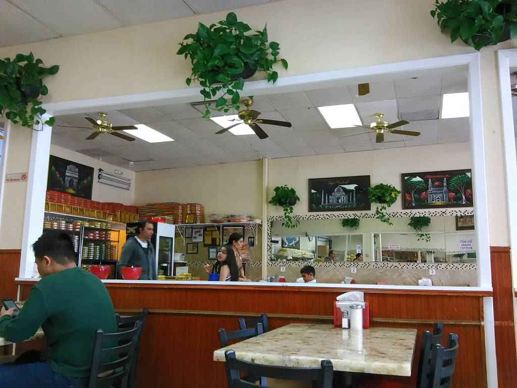 Bombay Sweets Inc | restaurant | 5827 Hillcroft St, Houston, TX 77036, USA | 7137804453 OR +1 713-780-4453