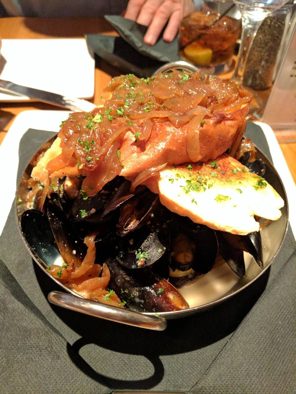 The Olde Spitfire Grille | restaurant | 1517 Broad St, Greensburg, PA 15601, USA | 7242056402 OR +1 724-205-6402