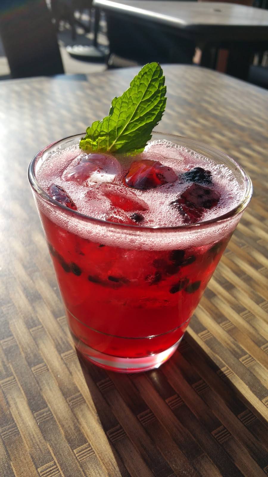 La Bella in Ghent Italian Restaurant And Wine Bar | restaurant | 738 W 22nd St # 7, Norfolk, VA 23517, USA | 7576226172 OR +1 757-622-6172