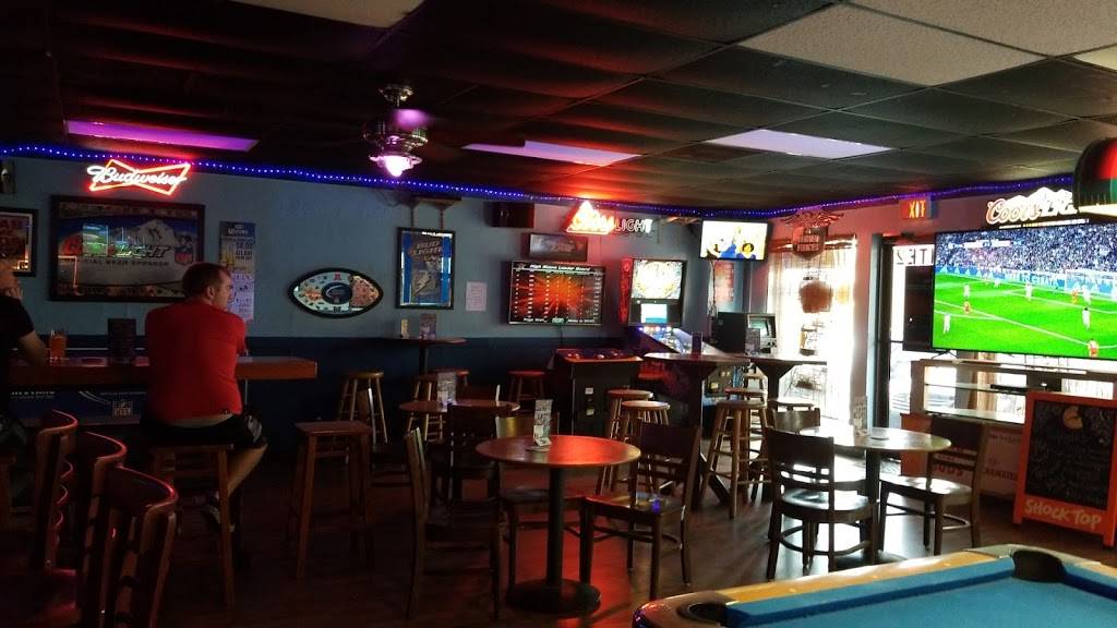 Mackenzies Sports Tavern | night club | 4015 S West Shore Blvd, Tampa, FL 33611, USA | 8138375636 OR +1 813-837-5636