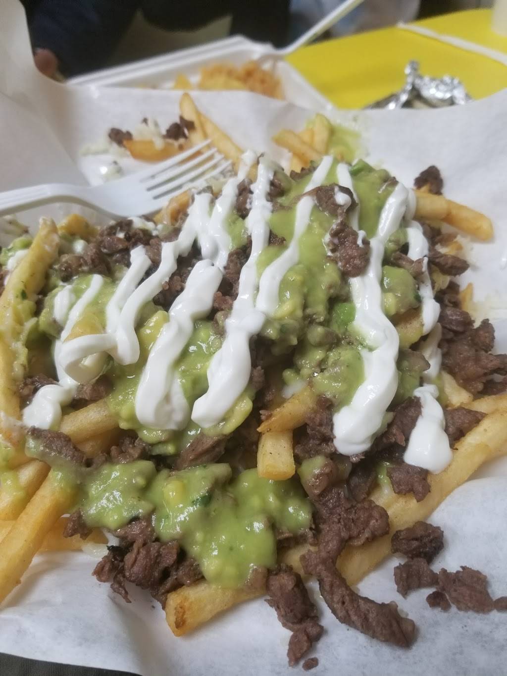 Carnitas Michoacan | restaurant | 15039 Roscoe Blvd, Panorama City, CA 91402, USA | 8188301196 OR +1 818-830-1196