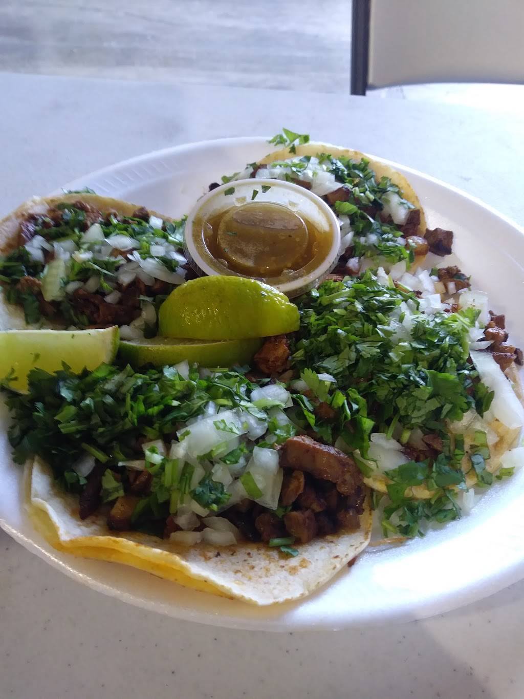 Los Pinos Mexican Foods | restaurant | 3375 Port Chicago Hwy, Concord, CA 94520, USA | 9258252085 OR +1 925-825-2085