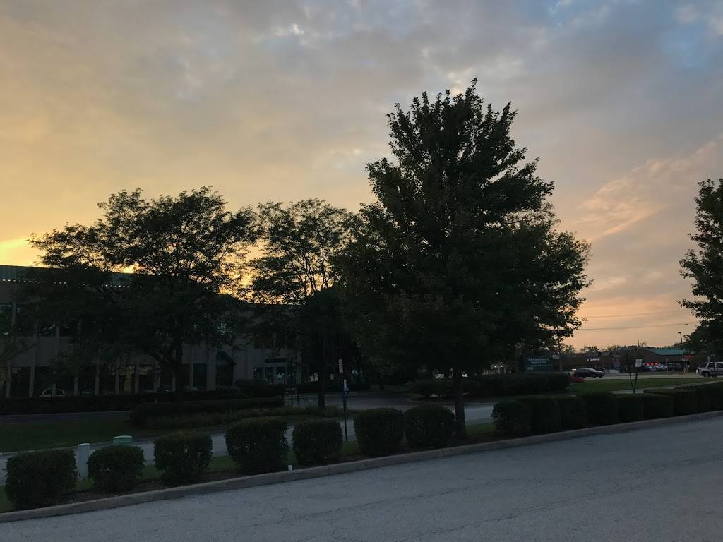 Starbucks | cafe | 2407 W, 22nd St, Oak Brook, IL 60523, USA | 6303681091 OR +1 630-368-1091