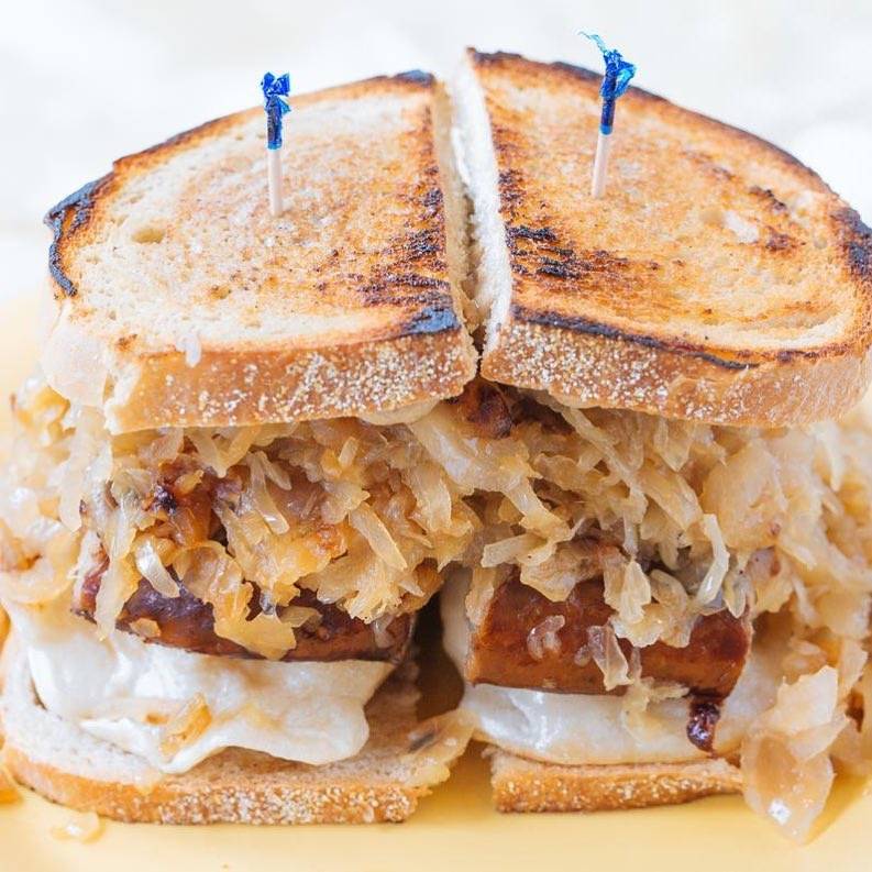 The Pierogie Kitchen | restaurant | 648 Roxborough Ave, Philadelphia, PA 19128, USA | 2154835301 OR +1 215-483-5301