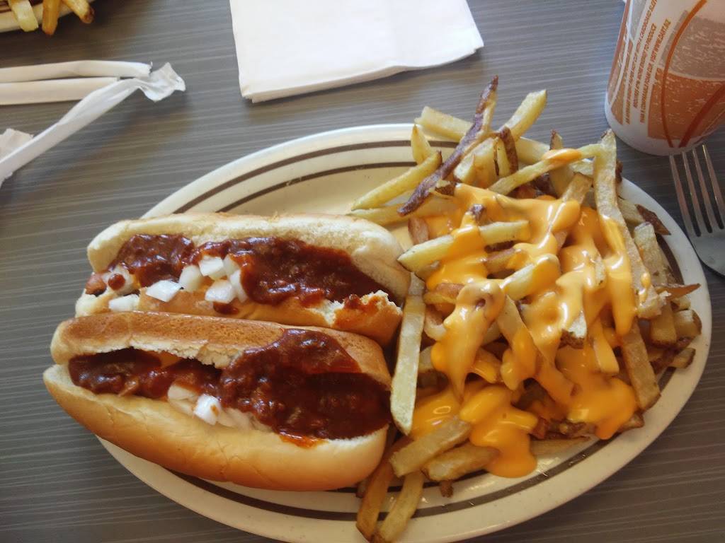 Jib Jab Hot Dog Shoppe | restaurant | 313 S State St, Girard, OH 44420, USA | 3305451129 OR +1 330-545-1129