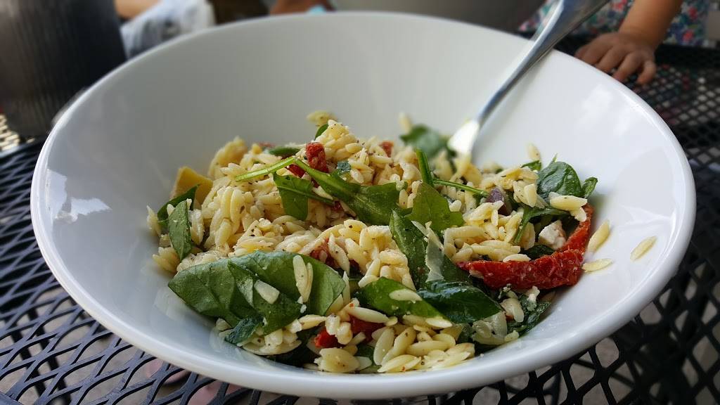 Stefanos Golden Baked Hams | meal takeaway | 18220 Yorba Linda Blvd, Yorba Linda, CA 92886, USA | 7149934267 OR +1 714-993-4267