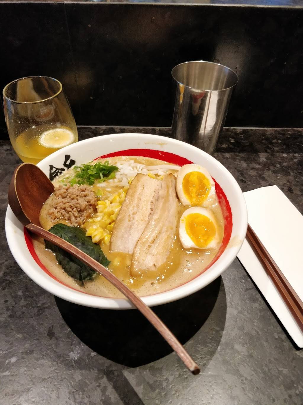 KINTON RAMEN | restaurant | 90 Eglinton Ave E #108, Toronto, ON M4P 2Y3, Canada | 6473405933 OR +1 647-340-5933