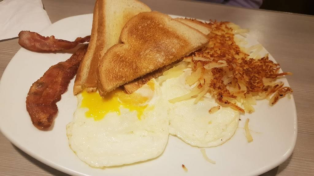 Perkins Restaurant & Bakery | restaurant | 2222 W Eisenhower Blvd, Loveland, CO 80537, USA | 9706631944 OR +1 970-663-1944