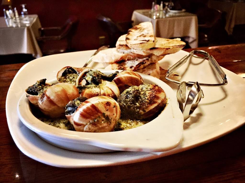 Vera Maes Bistro | restaurant | 207-209 S Walnut St, Muncie, IN 47305, USA | 7657474941 OR +1 765-747-4941