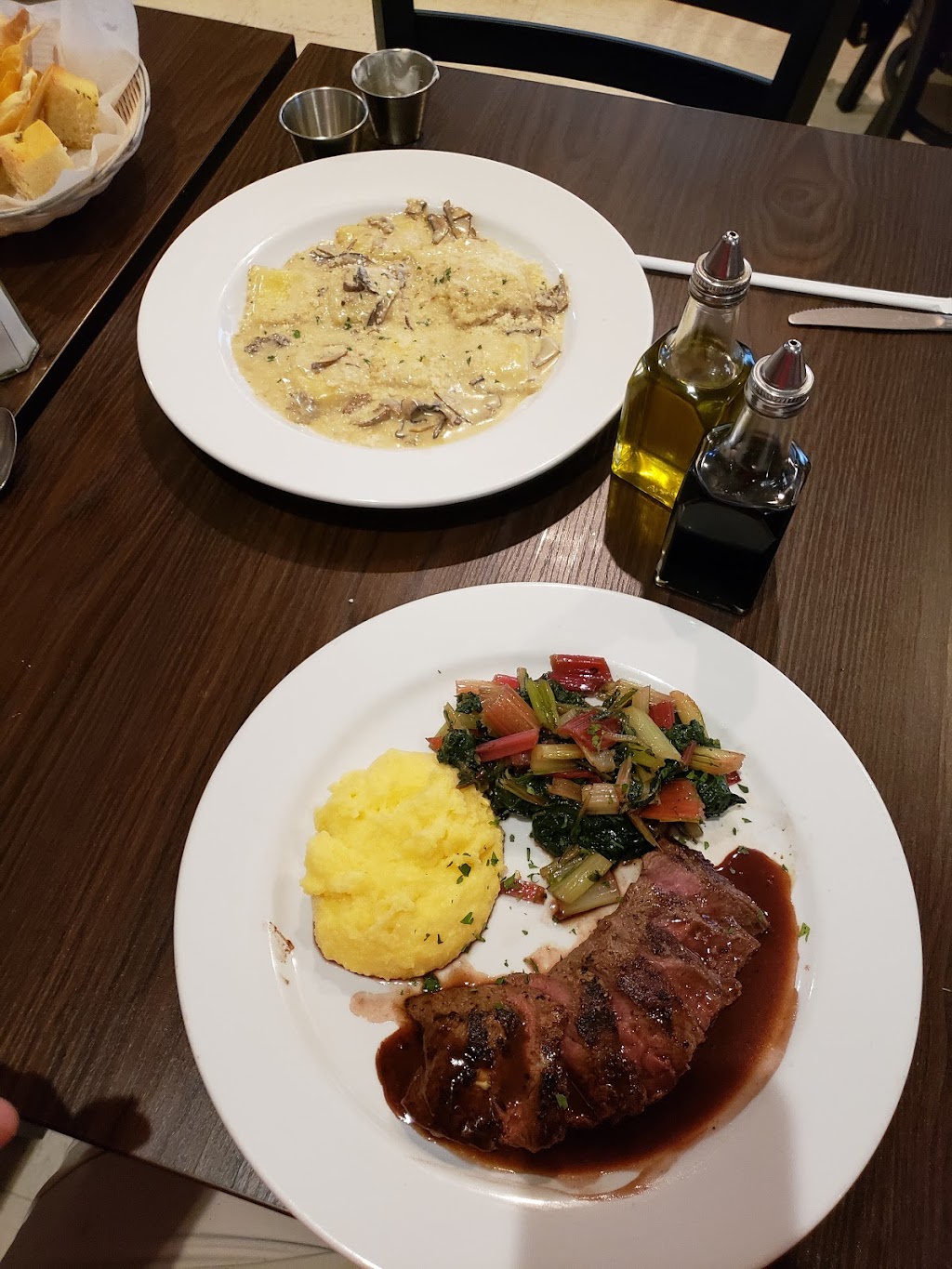 Trattoria Di Sofia | restaurant | 1343 Mayfly Dr, Montrose, CO 81401, USA | 9702490433 OR +1 970-249-0433