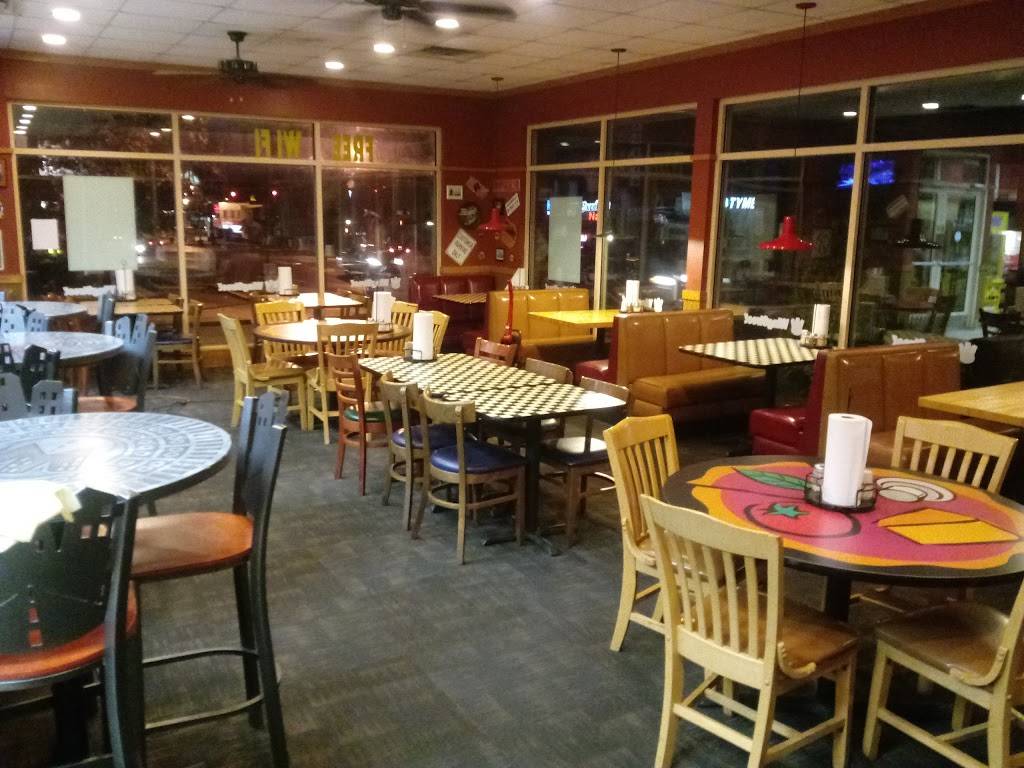 Pizza Hut | restaurant | 2508 Preston Hwy, Louisville, KY 40217, USA | 5026348322 OR +1 502-634-8322