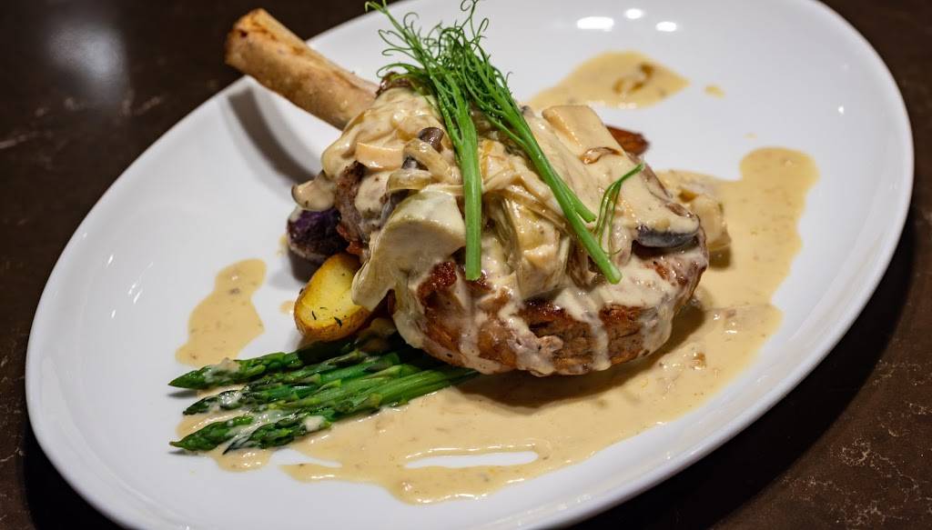 The Cutting Board Restaurant & Bar | restaurant | 285 E Hospitality Ln, San Bernardino, CA 92408, USA | 9098890133 OR +1 909-889-0133