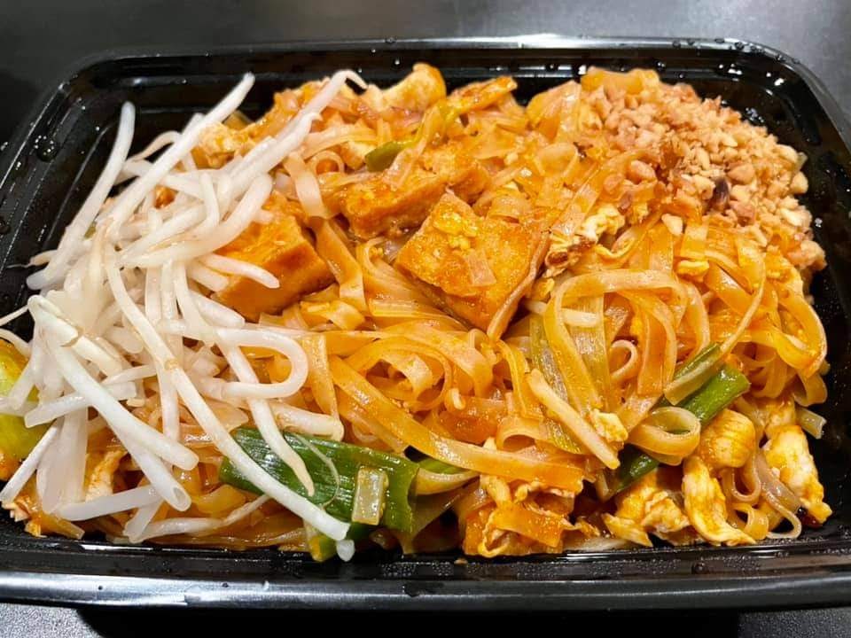 Thai Table Oak Grove | restaurant | 790 Oak Grove Rd # D, Concord, CA 94518, USA | 9258223138 OR +1 925-822-3138