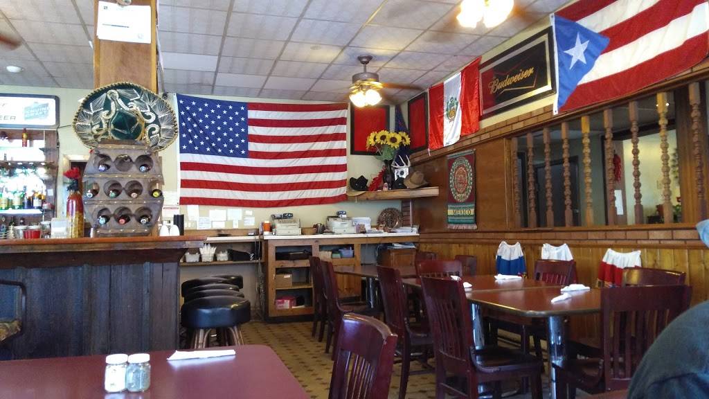 Latinos Mexican Restaurant Bar | restaurant | 213 Main St, McGregor, IA 52157, USA | 5638733838 OR +1 563-873-3838