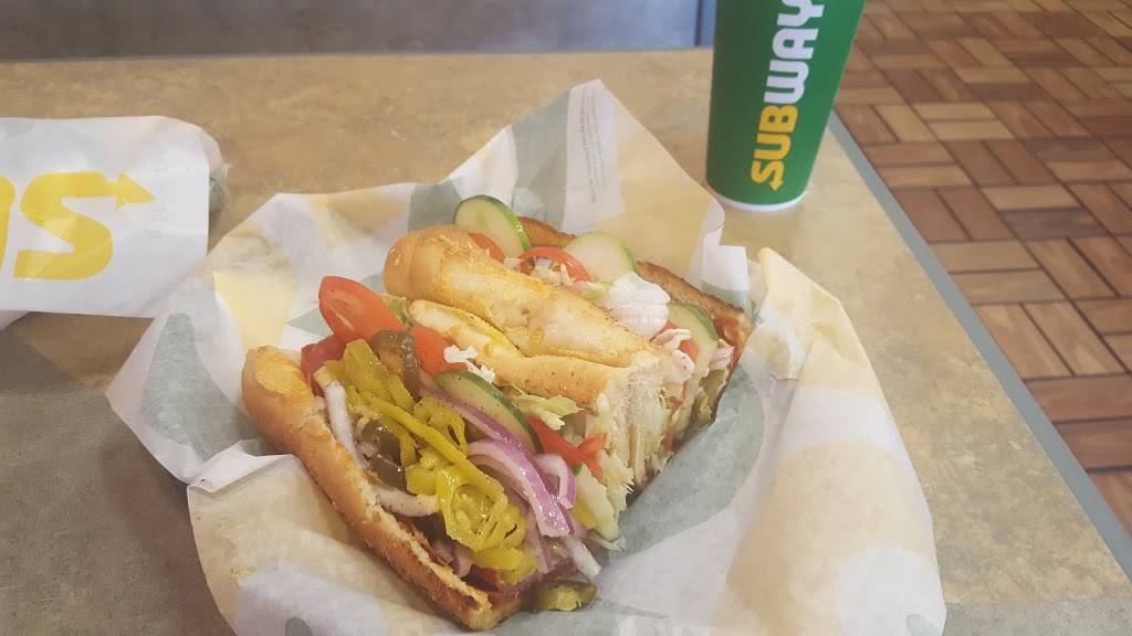 Subway | restaurant | 351 Havendale Blvd, Auburndale, FL 33823, USA | 8639673037 OR +1 863-967-3037