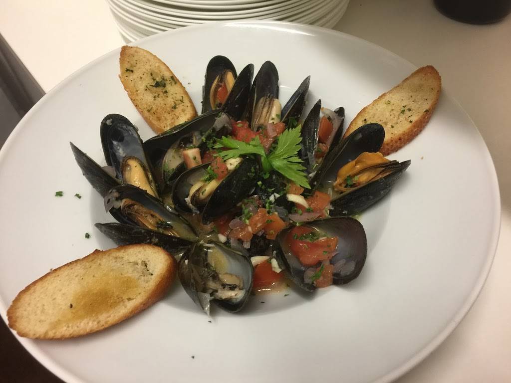 Nickys Bistro | restaurant | 49 S Palm Ave, Sarasota, FL 34236, USA | 9413301727 OR +1 941-330-1727