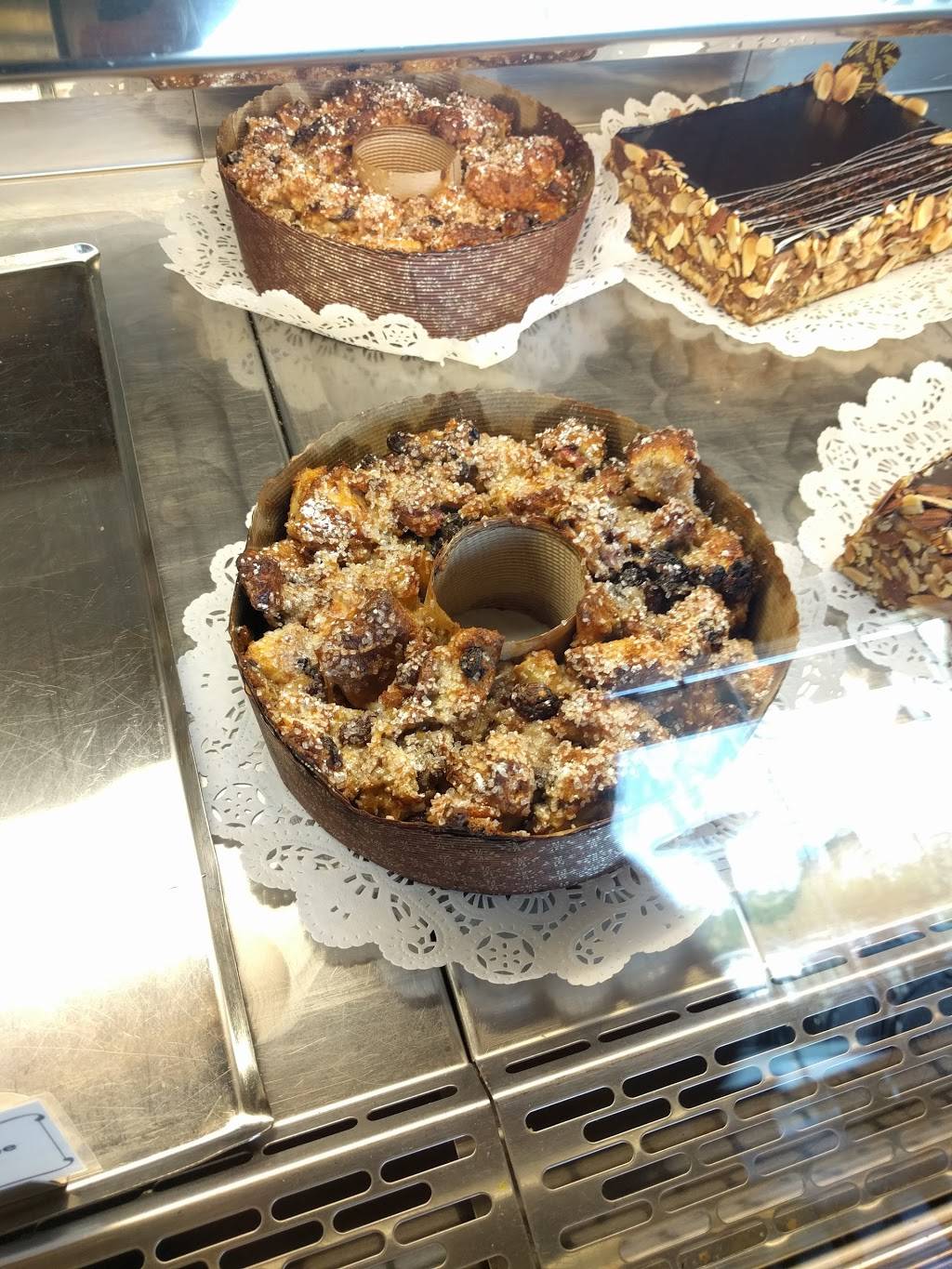 Champagne French Bakery Café Woodbridge | cafe | 4628 Barranca Pkwy, Irvine, CA 92604, USA | 9496536828 OR +1 949-653-6828