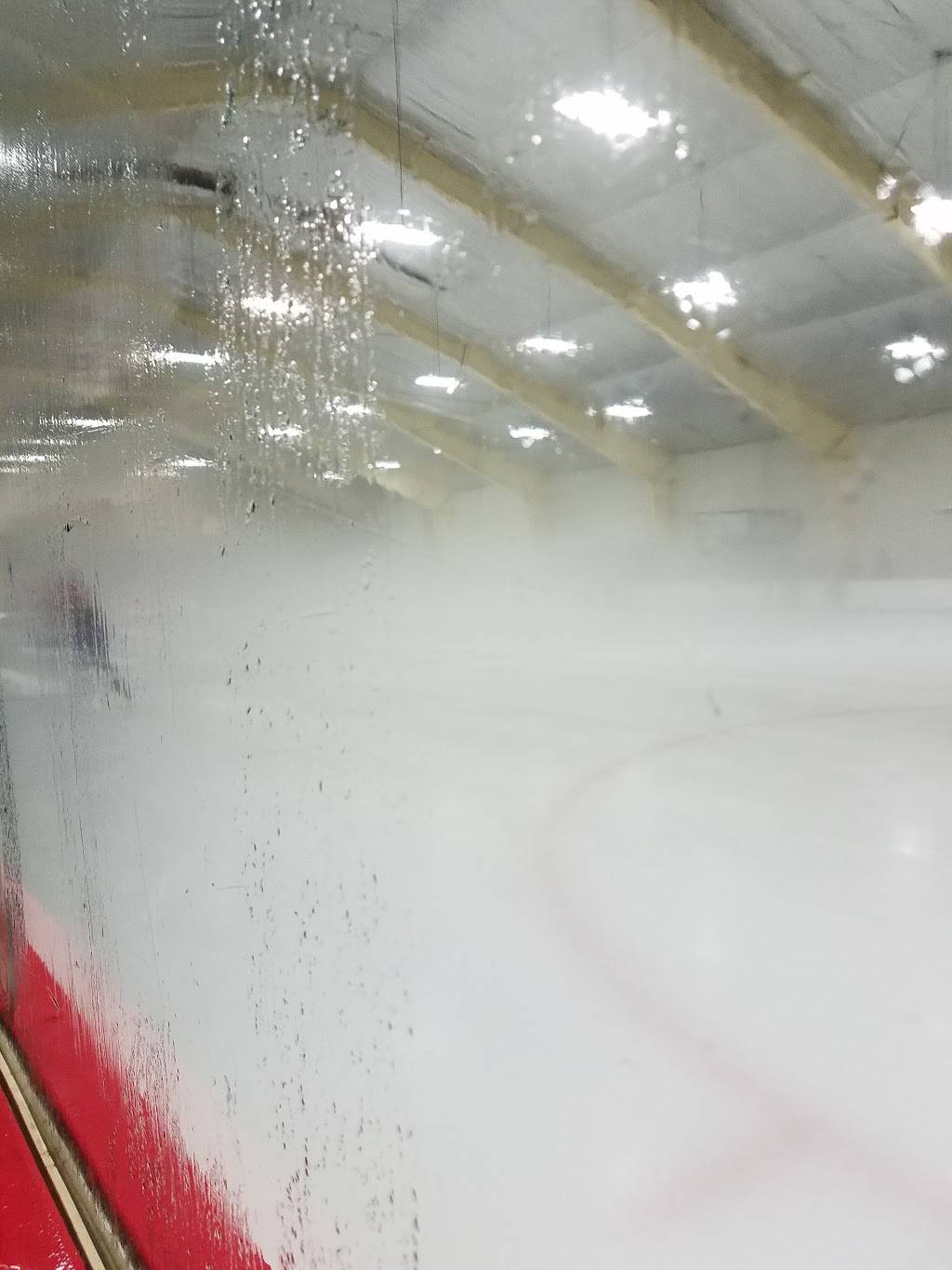 Ice Land Skating Center | restaurant | 6 Tennis Ct, Hamilton Township, NJ 08619, USA | 6095886672 OR +1 609-588-6672