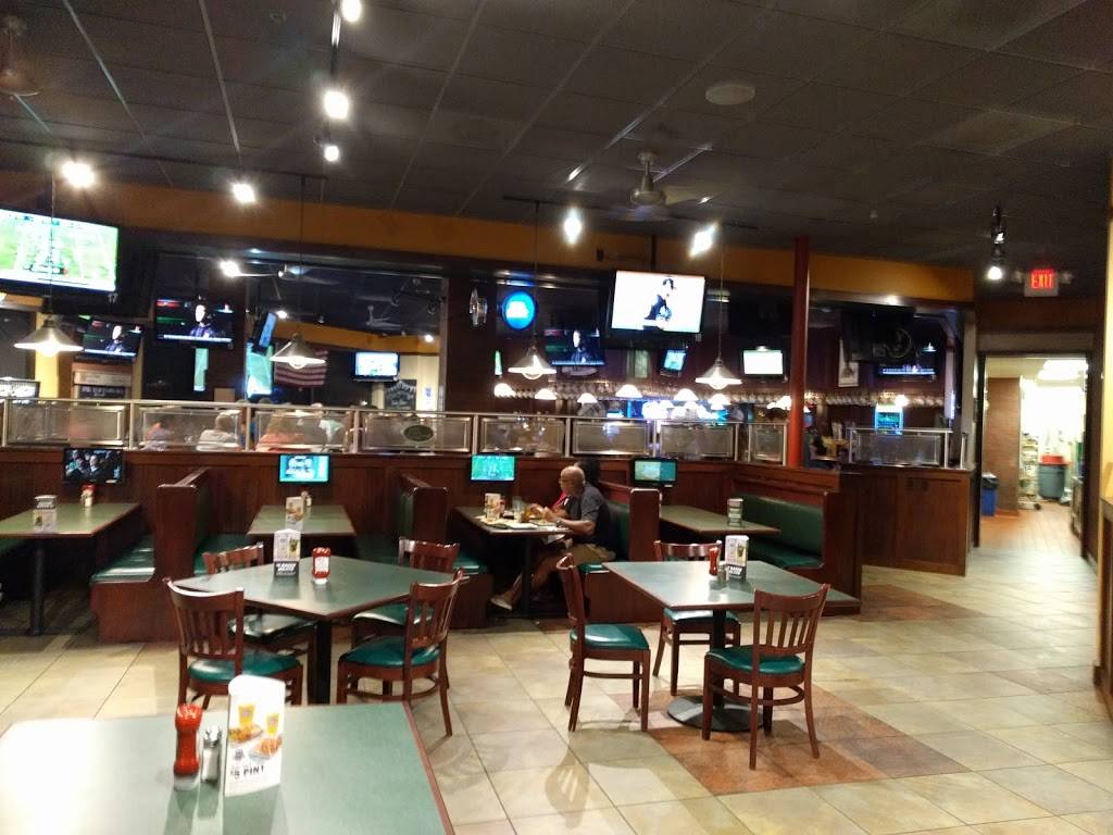 The Greene Turtle Sports Bar & Grille | restaurant | 17388 N Village Main Blvd, Lewes, DE 19958, USA | 3026446840 OR +1 302-644-6840