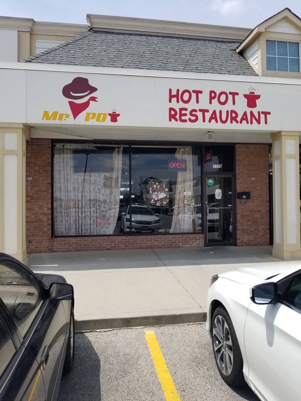 Mr Pot | restaurant | 1178 Kenny Centre Mall, Columbus, OH 43220, USA | 6149295565 OR +1 614-929-5565